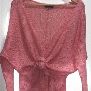 Sweatershirt v neck